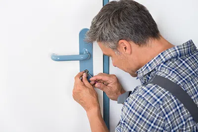 Windsor Locks CT Locksmith Store Windsor Locks, CT 860-358-0722 Windsor Locks CT Locksmith Store Windsor Locks, CT 860-358-0722 - emergency-locksmith-service